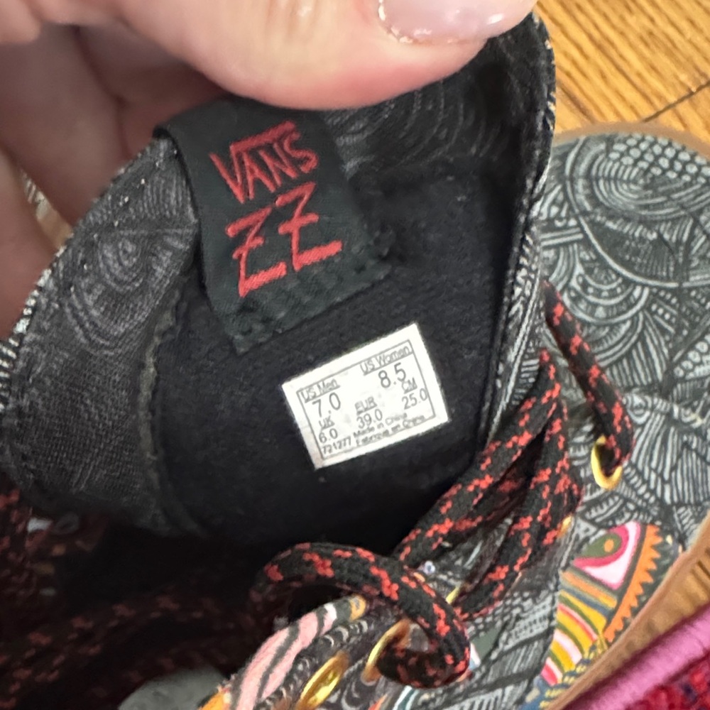 RARE Zio Zeigler x Vans Sk8 Reissue ‘OTW Gallery’ Collection - Picture 5 of 5